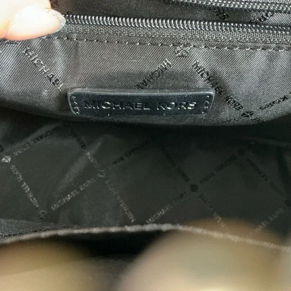 Michael‎ Kors Black Signature MK Camera Crossbody Travel Bag - Picture 11 of 12